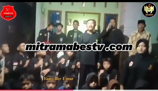 Padepokan Maulugi Mengadakan Pelatihan Pencak Silat Pada Ormas Pejuang Siliwangi